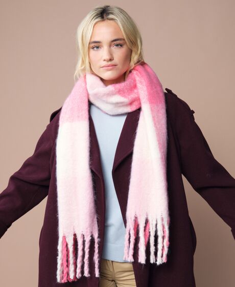 Beechfield Fluffy Check Scarf Thumbnail
